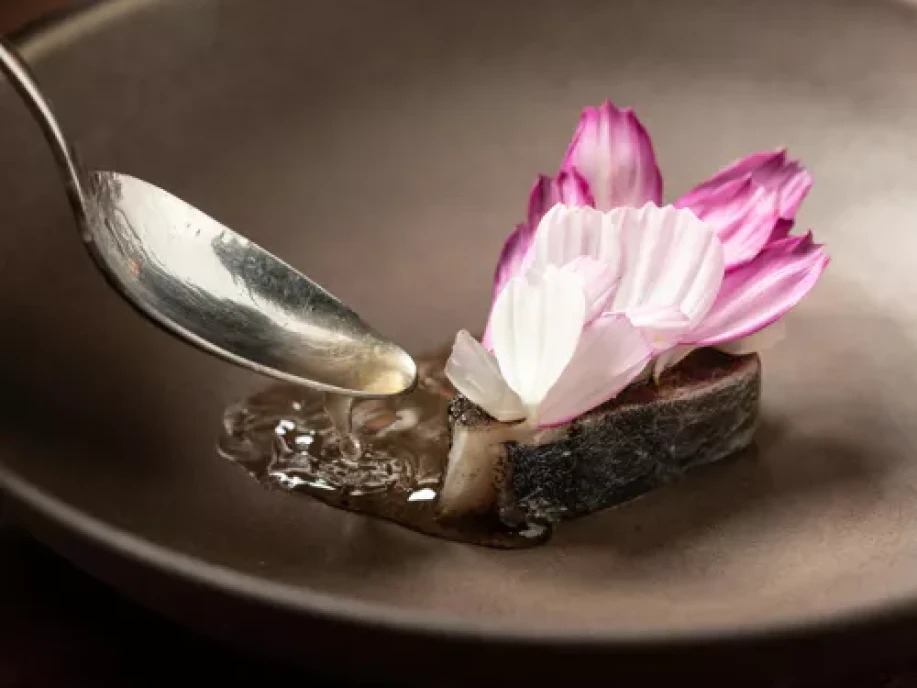 A course from the tasting menu at Smyth, Chicago