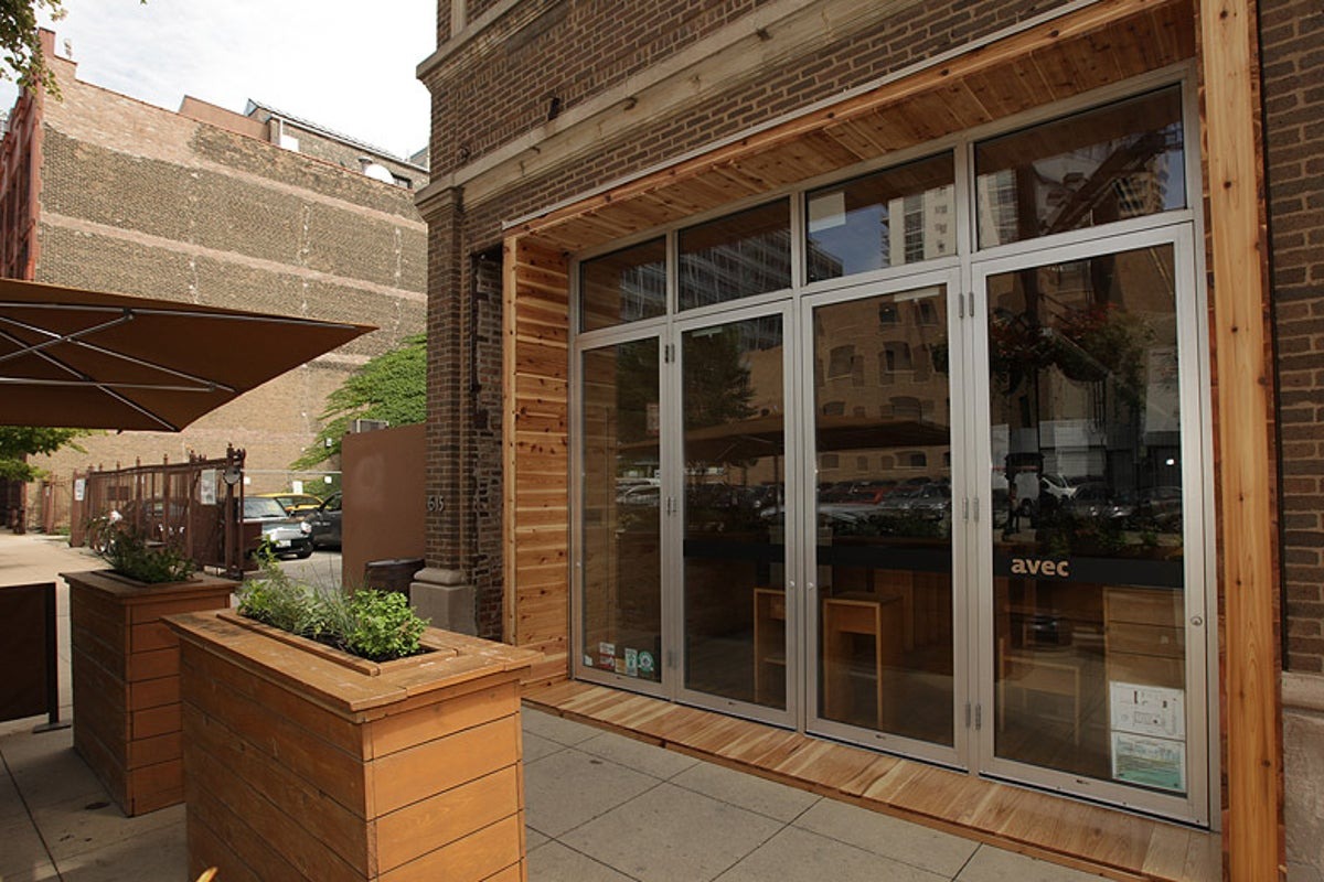 Avec exterior, Chicago