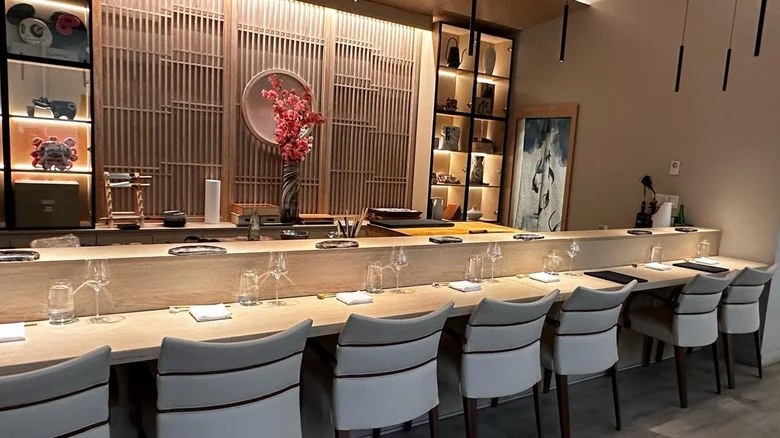 Kyōten omakase counter, Chicago