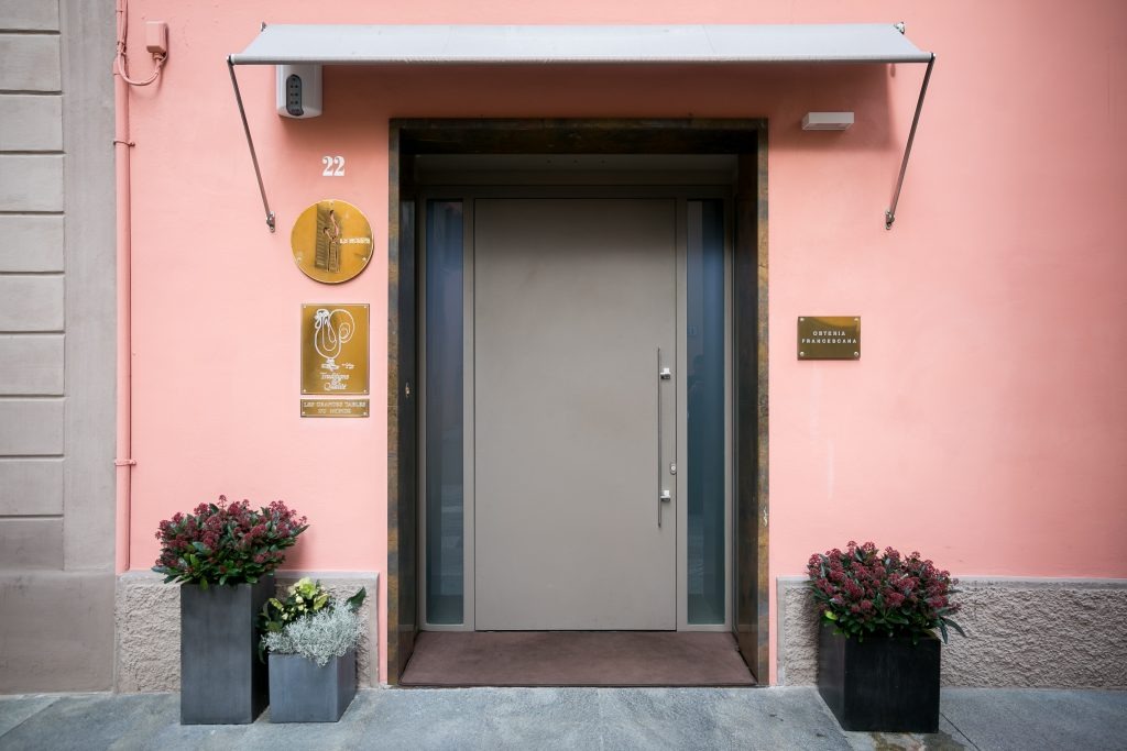 Osteria Francescana exterior