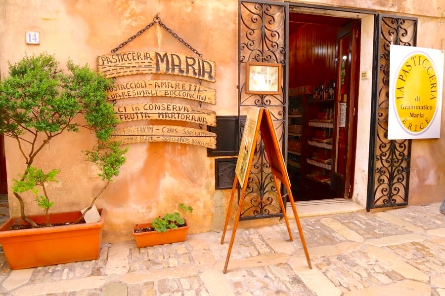 Maria Grammatico exterior