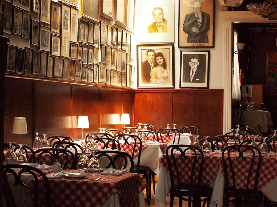 Victor Cafe