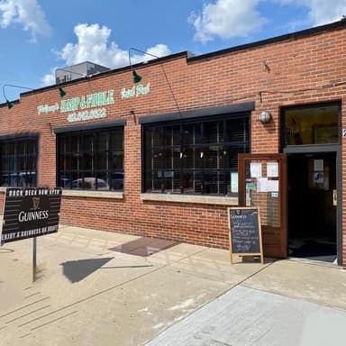 Mullaney's Harp & Fiddle